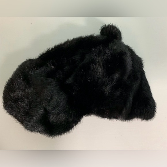 Black Faux Fur Billed Cap with Pom - Picture 5 of 7